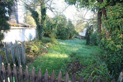 b6e48a351b20a04aa234c130ea190ea4084ae8f3f4192