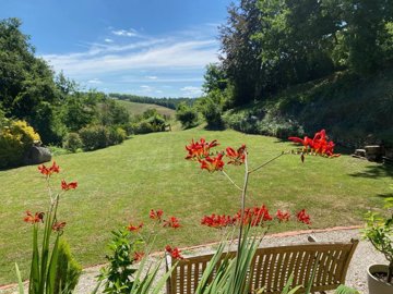 93319c9f89984200fbc4280aee2c12c1bbec3341d8192