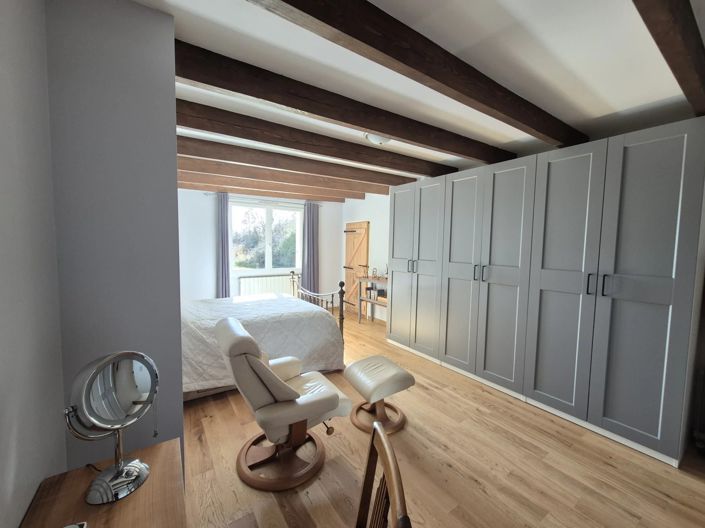 Image No.8-4 Bed House for sale