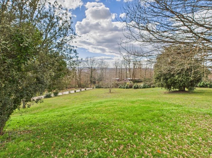 Image No.12-4 Bed House for sale