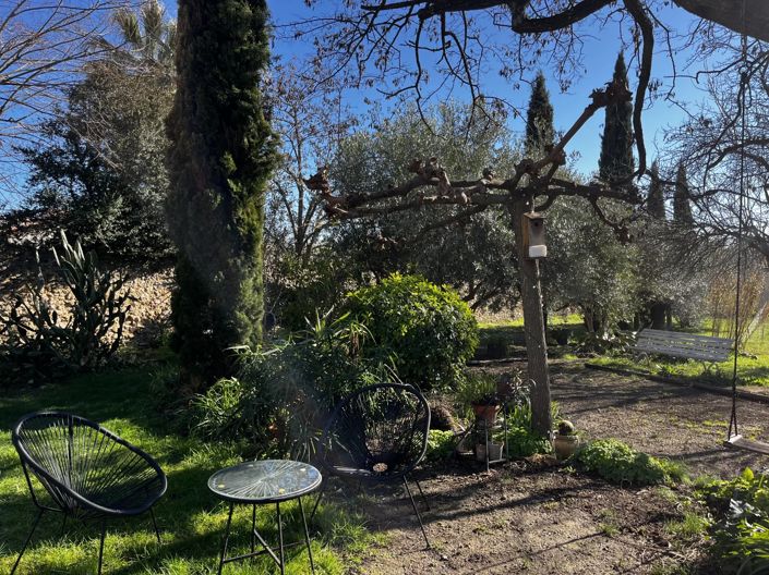 Image No.9-2 Bed House for sale