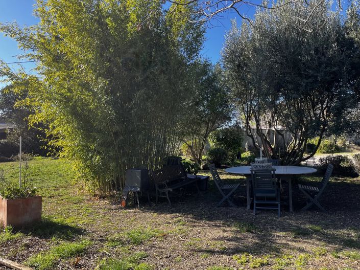 Image No.10-2 Bed House for sale