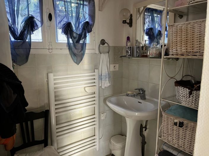 Image No.15-2 Bed House for sale