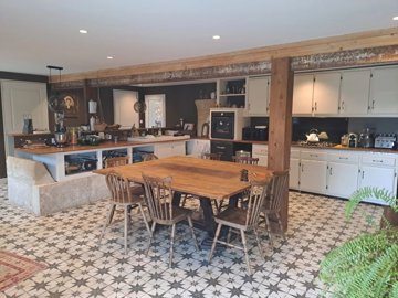 cb6990940a625409ed800616242b9586d12407f542192