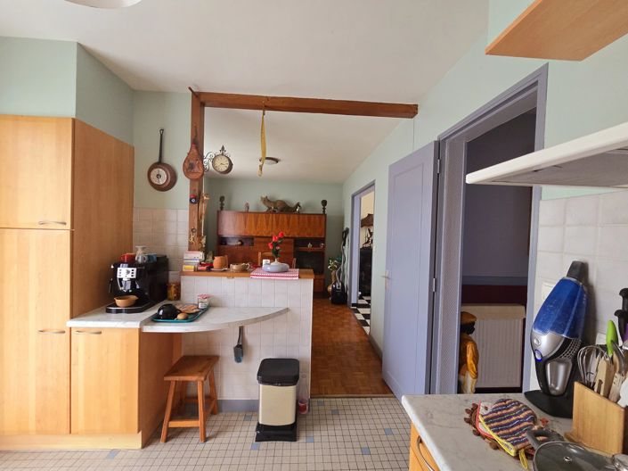 Image No.11-2 Bed House for sale