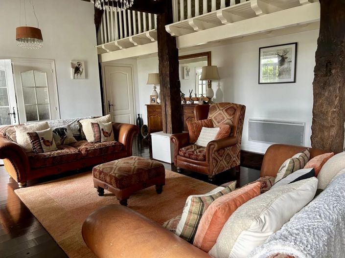 Image No.10-6 Bed House for sale