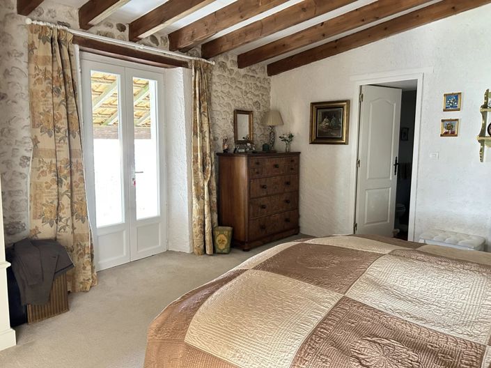 Image No.8-Maison de 4 chambres à vendre à Charente