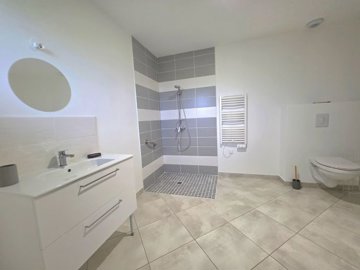 babcc091c9134f848778e52d2d6c5df5d07cb0123b400