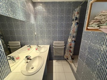 43f3e0ac9e848d6c908e04e298f51653fccac3dc5b192