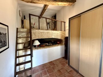 ce0672cd9bbf6131e43e1bdc92e1feed43fc9ccdd0192