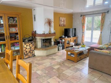 f2ea4917259e72c37fabbe2b1c3445a7737e9ccde2192