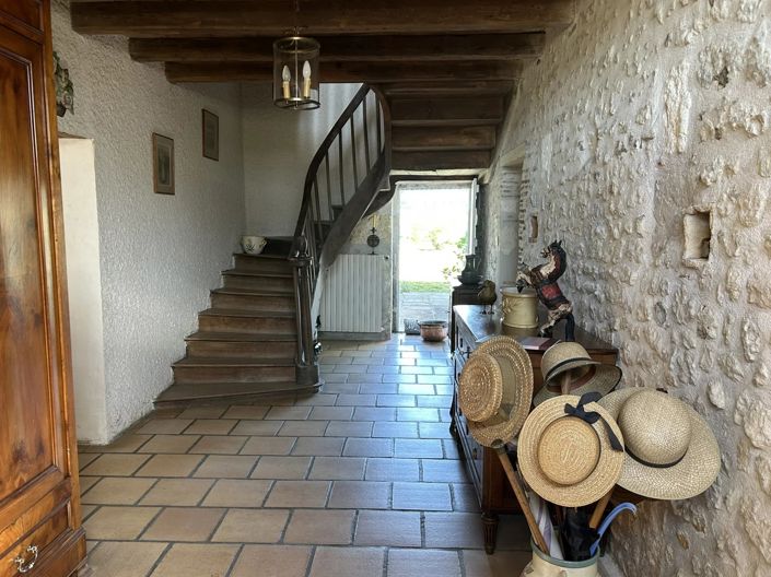 Image No.7-Maison de 4 chambres à vendre à Charente