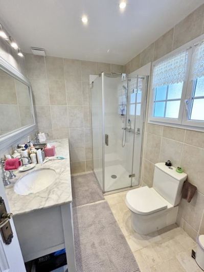 Image No.13-4 Bed House for sale