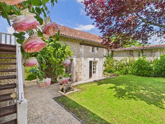 Image No.15-Maison de 10 chambres à vendre à Verteillac