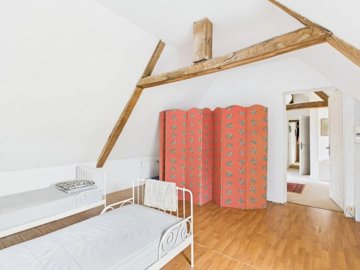 8e21bd7643a2d42b499358d52ecf98d0a22e4d5701192