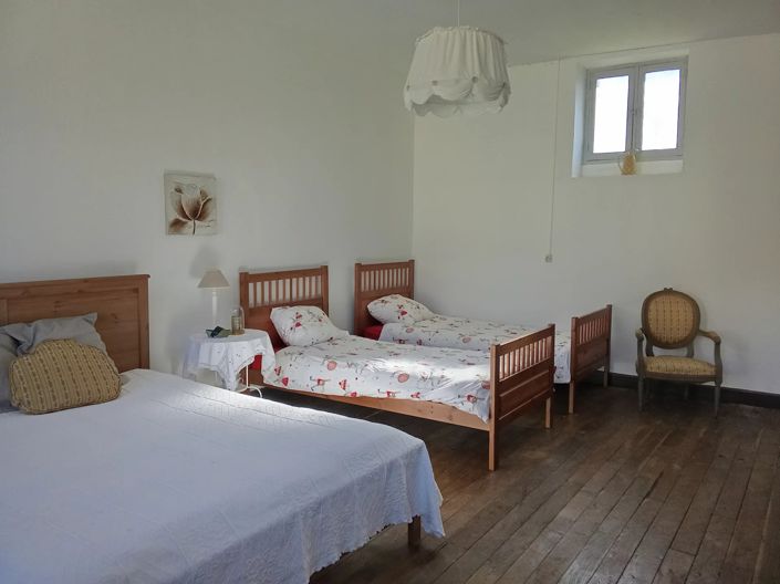 Image No.6-2 Bed Village House for sale