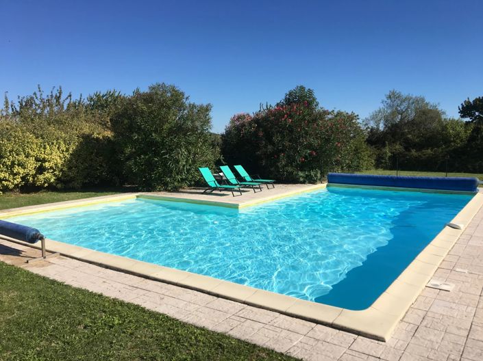 Image No.2-5 Bed House for sale