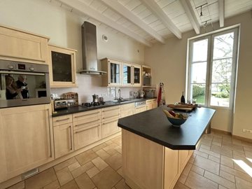 2eee69d11aefd73754e563618bbbdfab36370fd343192