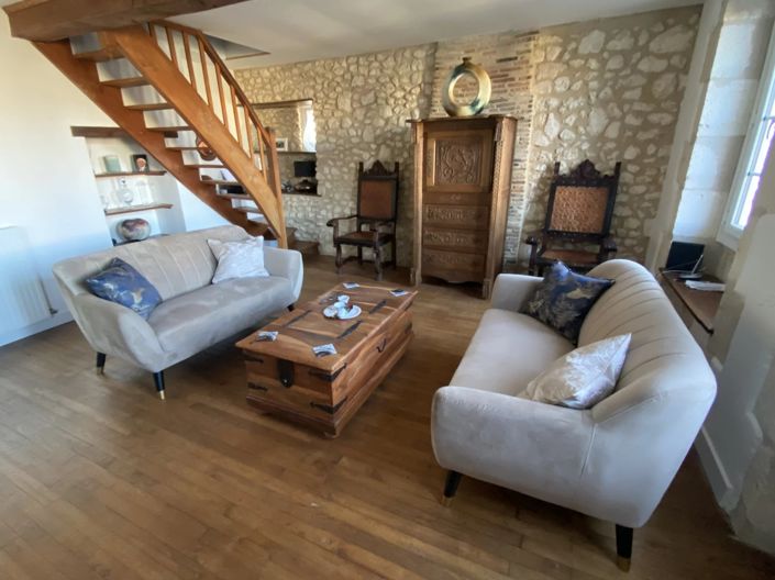 Image No.4-Maison de 7 chambres à vendre à Aubeterre-sur-Dronne