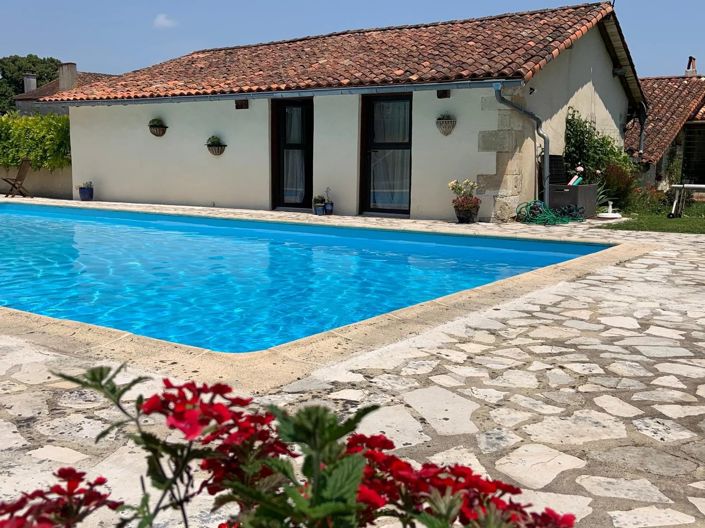 Image No.5-Maison de 7 chambres à vendre à Aubeterre-sur-Dronne