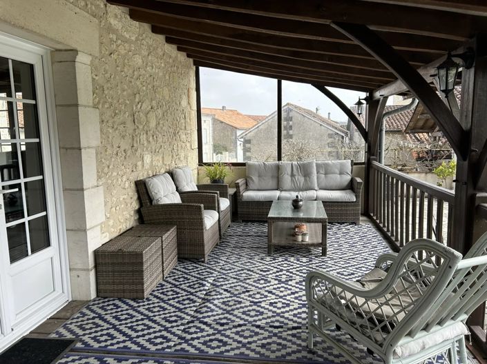 Image No.7-Maison de 7 chambres à vendre à Aubeterre-sur-Dronne