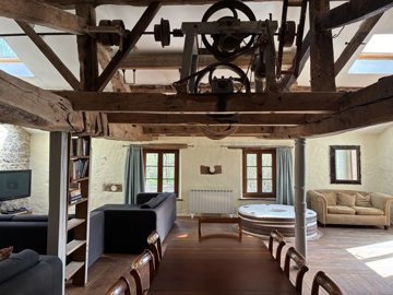 719552eac40be82cc9813877d0f749cb8cfd64f3ae192