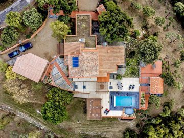 d4fbf9b746ce6153d35b166d8c07d2888da7824700192