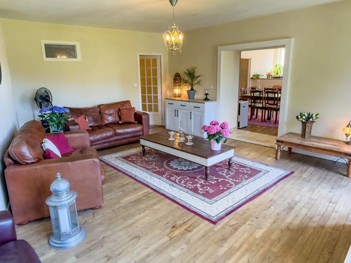 Image No.6-Maison de 6 chambres à vendre à Saint-Saud-Lacoussière