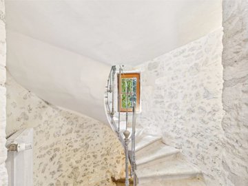 e6025390a84591768d858bdc88d0c99229c1e04025192