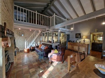 8cc8aa7321249da92f438c26ceb257b2a3520a56fd192