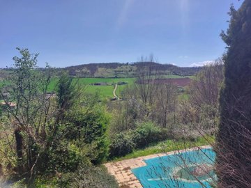 698db5229ed352d41772895d6ade1bff567c972cc8192