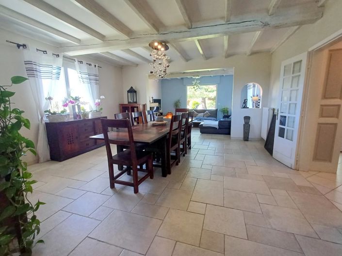 Image No.4-5 Bed House for sale