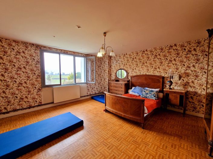 Image No.10-Maison de 9 chambres à vendre à Monprimblanc