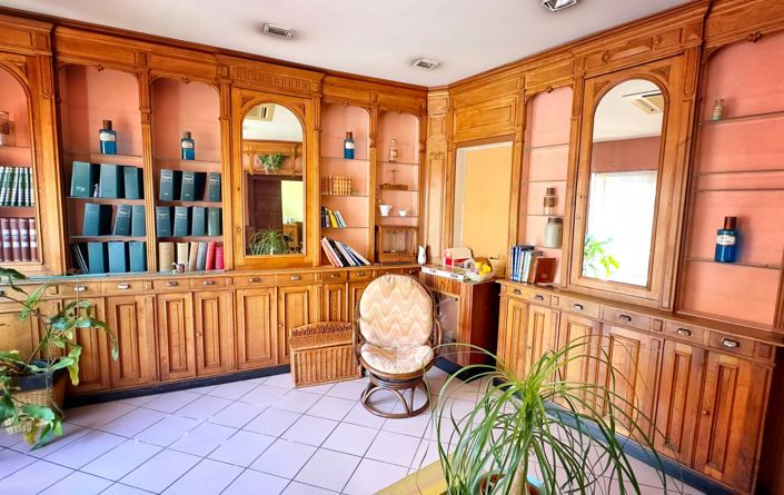 Image No.4-Commercial de 5 chambres à vendre à Boussac