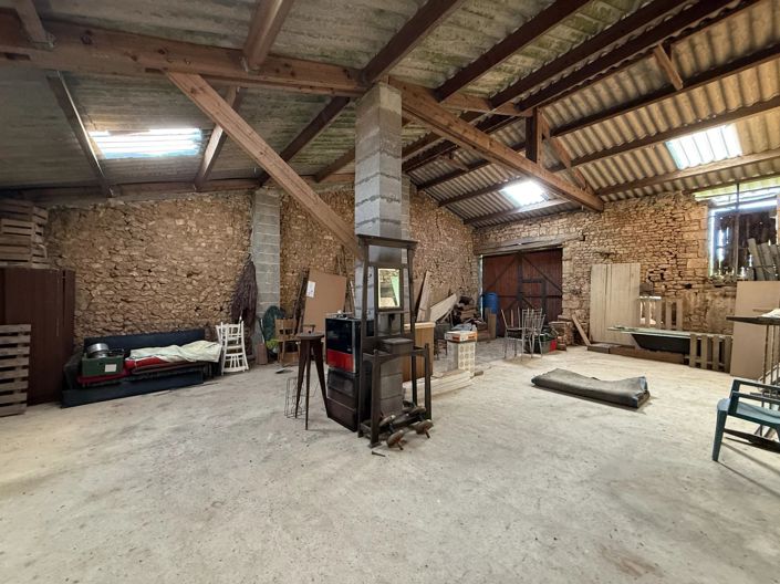 Image No.13-Maison de 2 chambres à vendre à Saint-Martin-du-Clocher