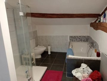 27450efefa2e64cda42fb1e25c70fdc38ac194fa15192