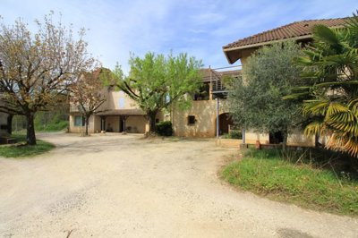 ab475761aaee259585d40e075b26e20fb63c0176a0192