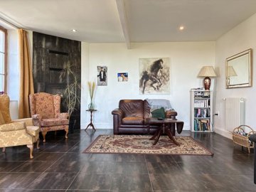 d27f9b21fb0de23f4e6ce89008f983d1cb3dd292f5192