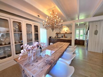 c3342b6247b90f3da558268a77322acdb7d39a59c2400