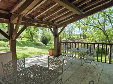 ad79e7ebb89ae77237300e808a7ad0ac737a33cbfe192