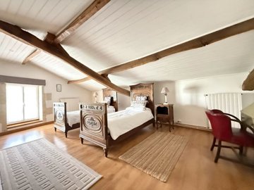 4d2f826bc11fdf8b35901b9306a1440b953c60d703192