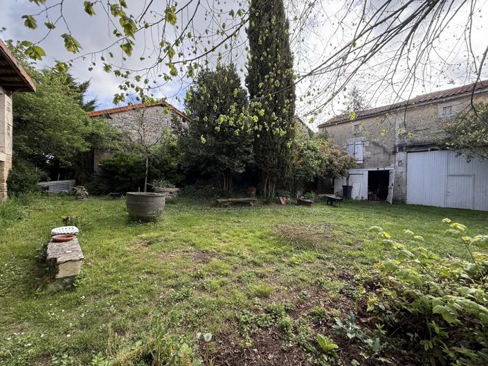 Image No.12-Maison de 3 chambres à vendre à Ruffec