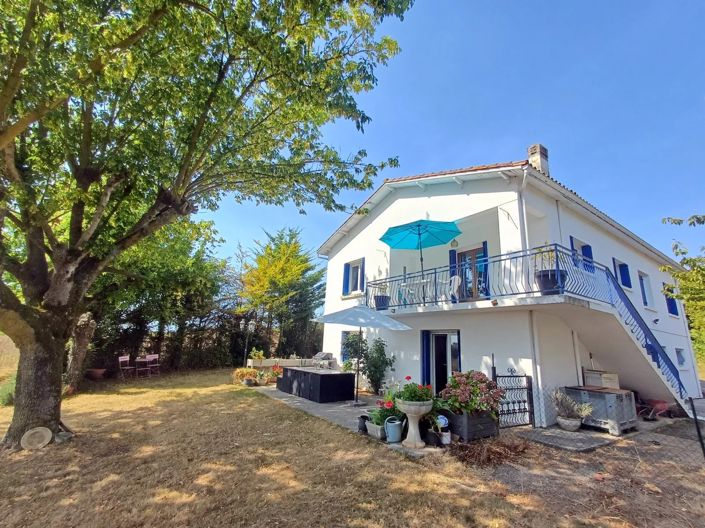 Image No.4-Maison de 4 chambres à vendre à Saint-Fort-sur-Gironde