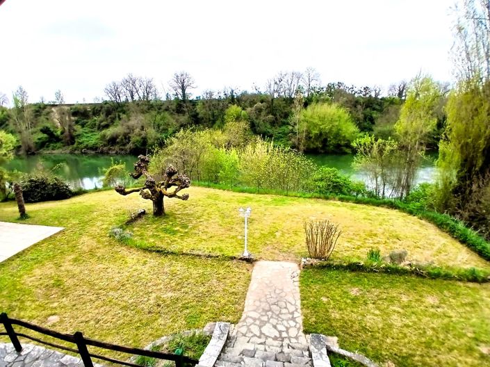 Image No.3-4 Bed House for sale