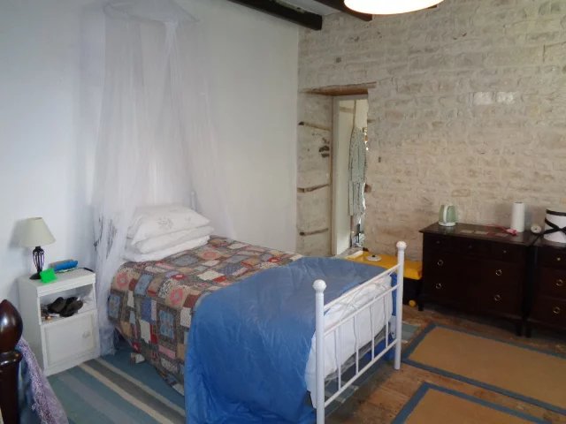 Image No.10-Maison de 4 chambres à vendre à Longré