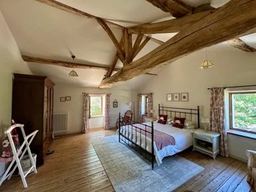 5bf96532ace50db4c44821802f3737d1f9746d125e640