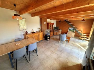 f1a9c22cb781837c9245fc29f8875daa1fee11adba192