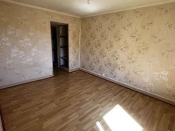 9b8846ce829b9231a4cca59e385b41b9b0adffa677192