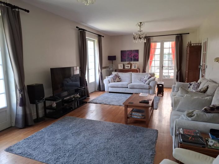 Image No.4-Maison de village de 5 chambres à vendre à Aigre