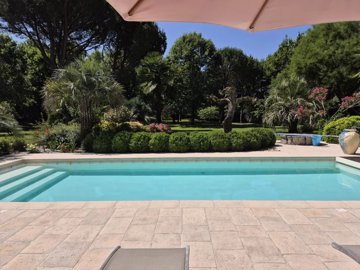 d20a033c9a234b8c356e790a8609f420241be06539192